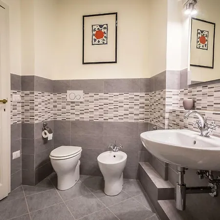 Ferrhouse Charm In Two Lifts Florence