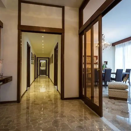 Ferrhouse Charm In Two Lifts Holiday home Florence